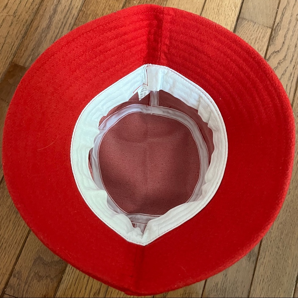 Hat for fall&winter - Picture 3 of 3